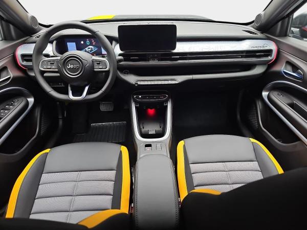 Jeep Avenger ALLRAD 1.2 E-HYBRID T3 DCT THE NORTH FACE MJ26