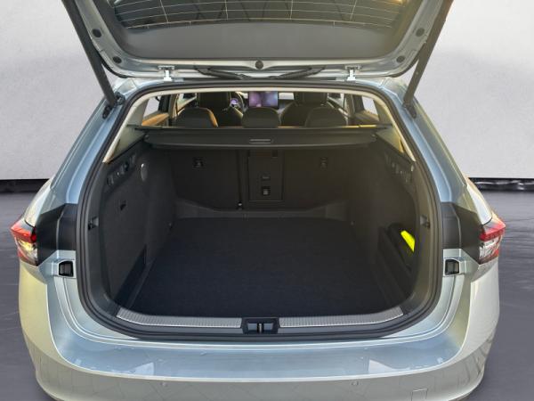 Skoda Superb Combi Selection 2,0 TDI 150 PS DSG *SOFORT VERFÜGBAR*