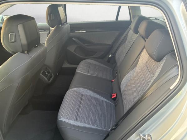 Skoda Superb Combi Selection 2,0 TDI 150 PS DSG *SOFORT VERFÜGBAR*