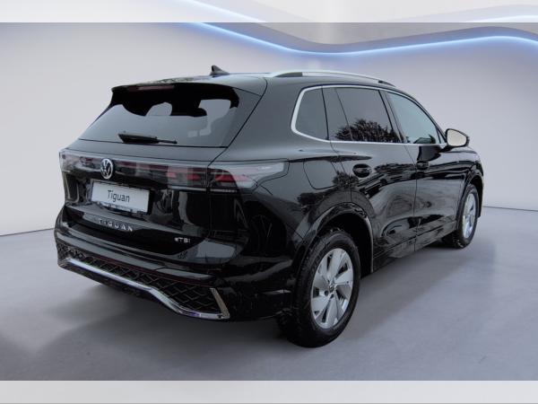 Volkswagen Tiguan R-Line+Winterräder+Leder+Sitzklima+AreaView+Head-up+