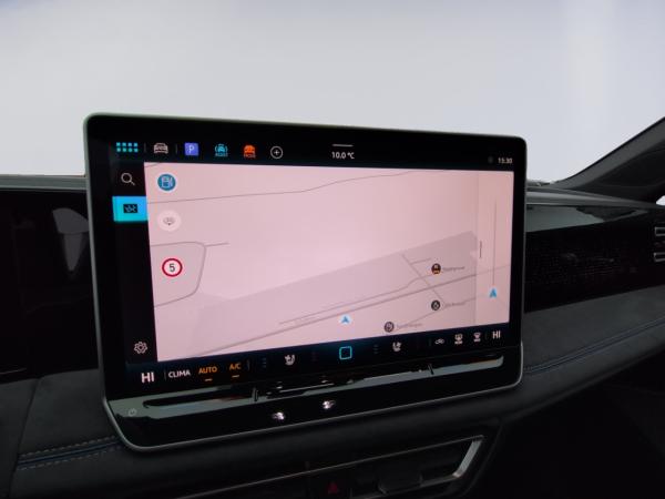 Volkswagen Tiguan R-Line+Winterräder+Leder+Sitzklima+AreaView+Head-up+