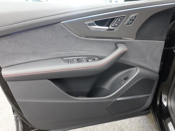 Audi RS Q8 performance 471 kW tiptronic