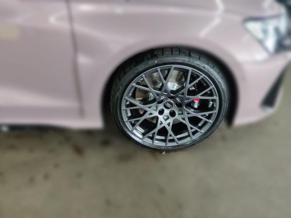 Audi RS3 Limousine Vmax 280 km/h Matrix-LED Pano Sportabgasanl. RF-Kamera Navi