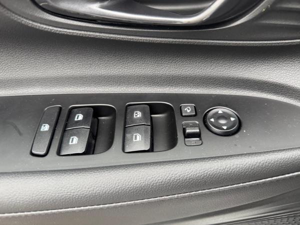 Hyundai i20 FL 1.0  Trend Navi/Kamera/BOSE/Klima/SHZ/App