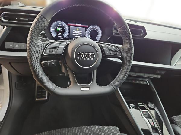Audi A3 Sportback 40 TFSI S-Line