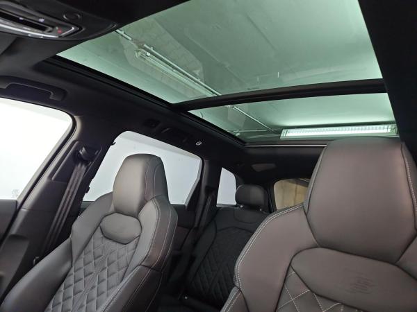 Audi Q7 S line AHK ACC 7 Sitzer