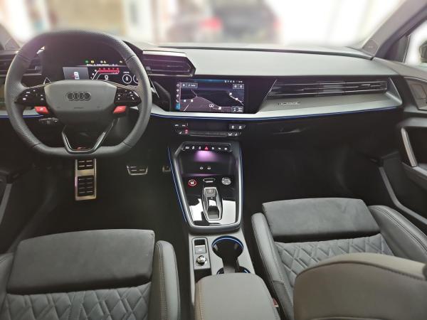 Audi RS3 Limousine Sportabgasanlage Anhebung VMAX