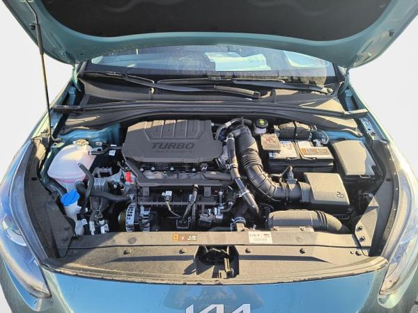 Kia Ceed ceed 1,5T SW Ultimate Edition LED*SHZ*KAMERA*