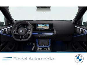 BMW X3 xDrive20 AT M Sportpaket Klimaaut. AHK BMW X3 xDrive20 AT M Sportpaket Klimaaut. AHK