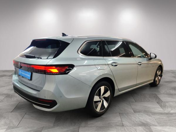 Volkswagen Passat Variant Business 1.5 eHybrid AHK/HuD/Navi