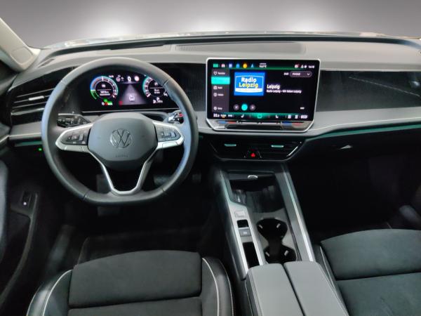 Volkswagen Passat Variant Business 1.5 eHybrid AHK/HuD/Navi