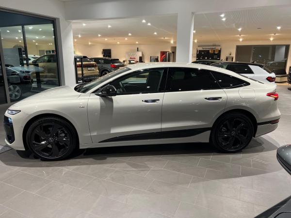 Audi A6 e-tron Sportback S-Line   ⇒ LF 0,78   ⇒ AHK   ⇒ Tech Plus   ⇒ 21"