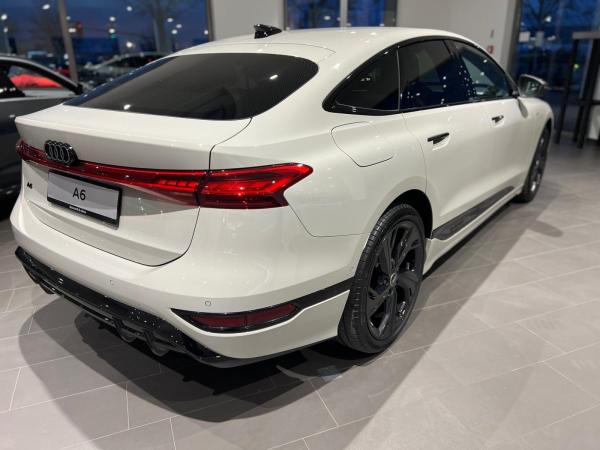 Audi A6 e-tron Sportback S-Line   ⇒ LF 0,78   ⇒ AHK   ⇒ Tech Plus   ⇒ 21"