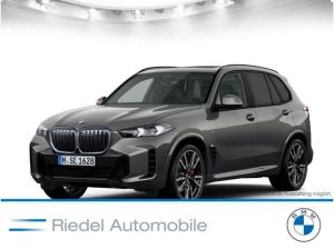 BMW X5 xDrive40d Navi Tempom.aktiv Panoramadach Bluetooth PDC MP3 Schn.
