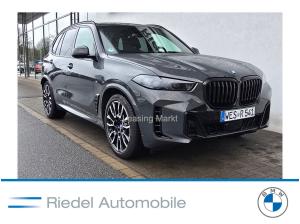 BMW X5 xDrive40d Navi Tempom.aktiv Panoramadach Bluetooth PDC MP3 Schn.