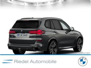 BMW X5 xDrive40d Navi Tempom.aktiv Panoramadach Bluetooth PDC MP3 Schn.