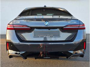 BMW i5 eDrive40 Navi Tempom.aktiv Bluetooth PDC MP3 Schn.