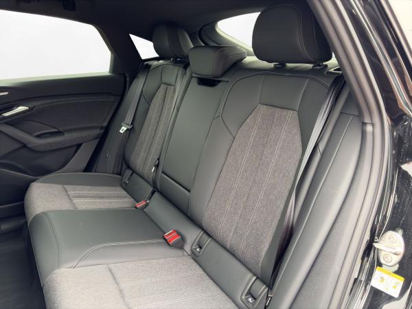 Audi Q6 e-tron Sportback QUATTRO+2xS-LINE+HUD+TECHPRO