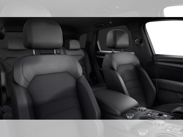 Volkswagen Touareg 3.0 TDI Tiptronic 4-Motion Navi FrontAssist ACC DAB+ IQ.Light