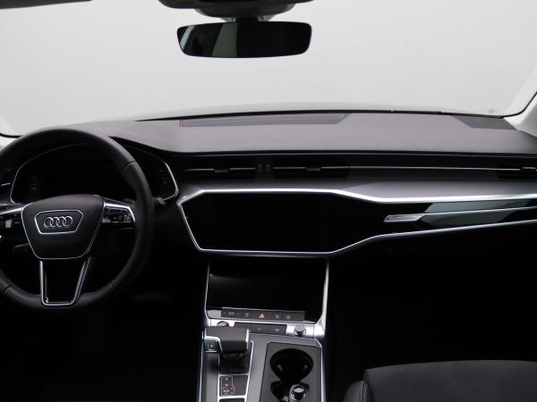 Audi A6 Limousine 50TFSIe quattro S-tronic/ Navi, LED