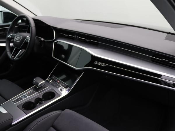Audi A6 Limousine 50TFSIe quattro S-tronic/ Navi, LED