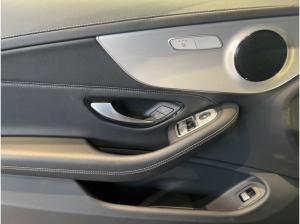 Mercedes-Benz C 220 d AMG Line LED Kamera Panorama Sitzheizung