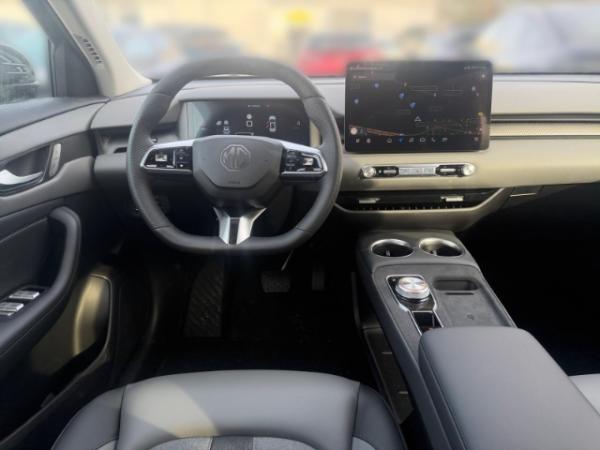 MG S5 EV 170 kW Luxury S5 64kWh LUX+Navi+360 Kamera+LED+ACC+El. Heckklappe+Apple CarPlay