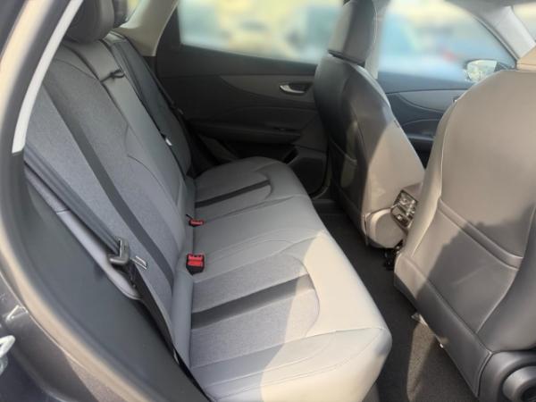 MG S5 EV 170 kW Luxury S5 64kWh LUX+Navi+360 Kamera+LED+ACC+El. Heckklappe+Apple CarPlay