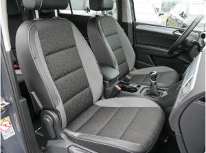 Volkswagen Touran GOAL 1.5 TSI Navi Kamera ACC 7-Sitzer