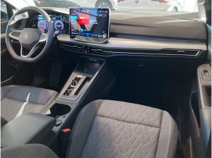 Volkswagen Golf VIII 1.5 TSI eHybrid DSG LED AppConnect