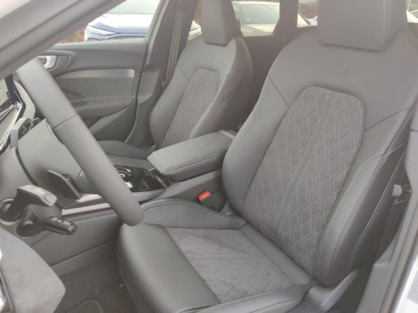 Audi A5 Avant e-hybrid S-Line AHK TechPro b+O HuD B&O