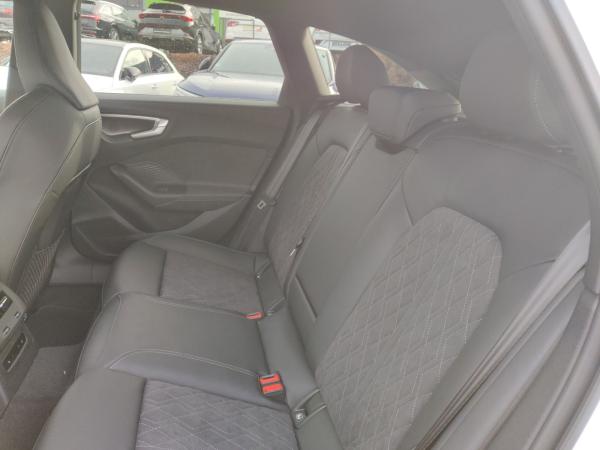 Audi A5 Avant e-hybrid S-Line AHK TechPro b+O HuD B&O