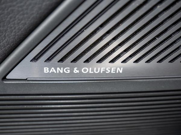 Audi RS Q8 SUV performance