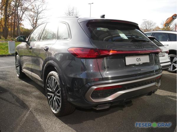 Audi Q5 SUV edition one mit Akzenten magnesiumgrau