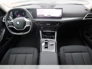 BMW 318 i Limousine/Tempo./RFK/SHZ/Komfortzug./aut. Heckkl.