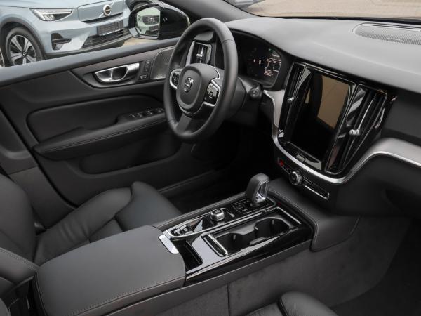 Volvo V60 Plus Dark Business