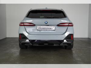 BMW 520 i Touring M Sport AHK,STANDHEIZUNG,LED-SW,H/K SOUND,SITZBELÜFTUNG,DRIVING ASSIST PLUS