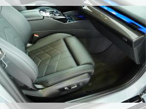 BMW 520 i Touring M Sport AHK,STANDHEIZUNG,LED-SW,H/K SOUND,SITZBELÜFTUNG,DRIVING ASSIST PLUS