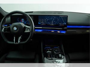 BMW 520 i Touring M Sport AHK,STANDHEIZUNG,LED-SW,H/K SOUND,SITZBELÜFTUNG,DRIVING ASSIST PLUS