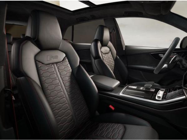 Audi RS Q8 SUV performance AHK / PANO / HUD / MASSAGE / Assistenzpaket Plus / LASERLICHT