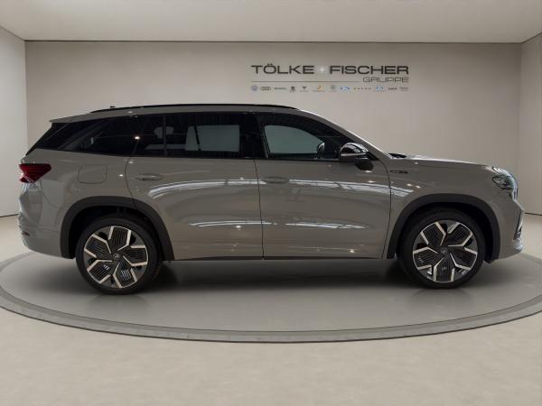 Skoda Kodiaq 2.0 TDI DSG Sportline SOFORT VERFÜGBAR! DCC ACC AHK AUT Kam.