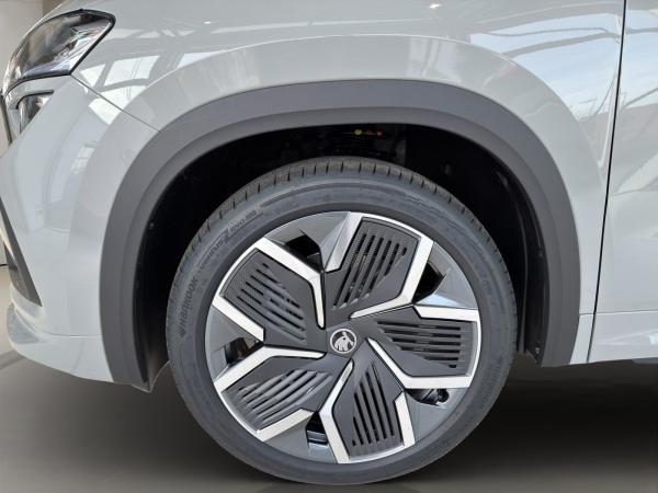 Skoda Kodiaq 2.0 TDI DSG Sportline SOFORT VERFÜGBAR! DCC ACC AHK AUT Kam.