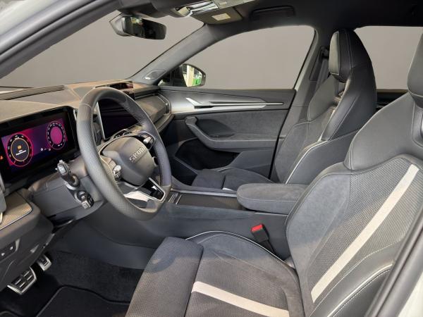 Skoda Kodiaq 2.0 TDI DSG Sportline SOFORT VERFÜGBAR! DCC ACC AHK AUT Kam.