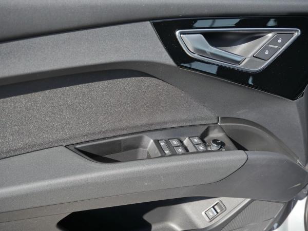 Audi Q4 e-tron Q4 45 e-tron quattro 0,25%*LED*GRA*Virtual*HuD