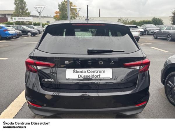 Skoda Fabia Tour 1.0 TSI (Düsseldorf)