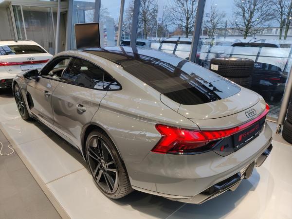 Audi RS e-tron GT 170UPE Sofort!