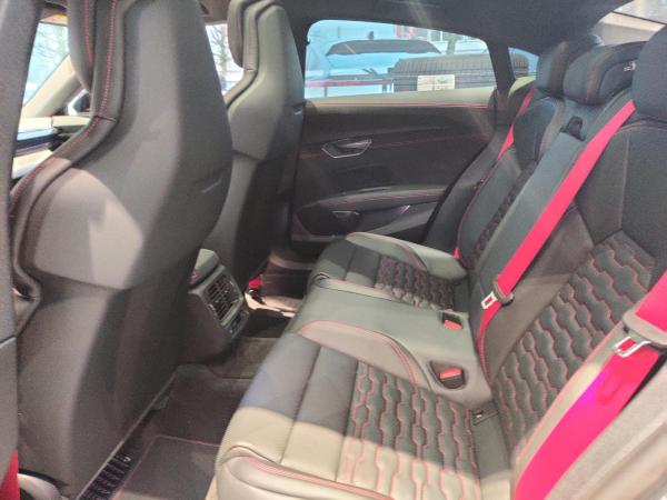Audi RS e-tron GT 170UPE Sofort!