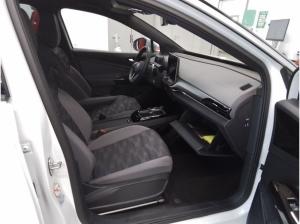 Volkswagen ID.4 Pure Performance 125kW - Matrix-LED ACC Wärmepumpe MFL Navi LM SHZ CarPlay GJR