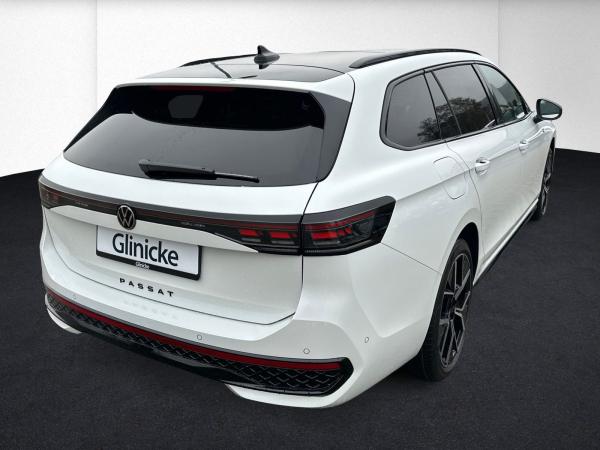 Volkswagen Passat R-Line 1,5 l eHybrid OPF / 6-Gang-Doppelkupplungsgetriebe DSG