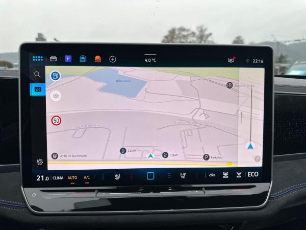 Volkswagen Passat R-Line 1,5 l eHybrid OPF / 6-Gang-Doppelkupplungsgetriebe DSG